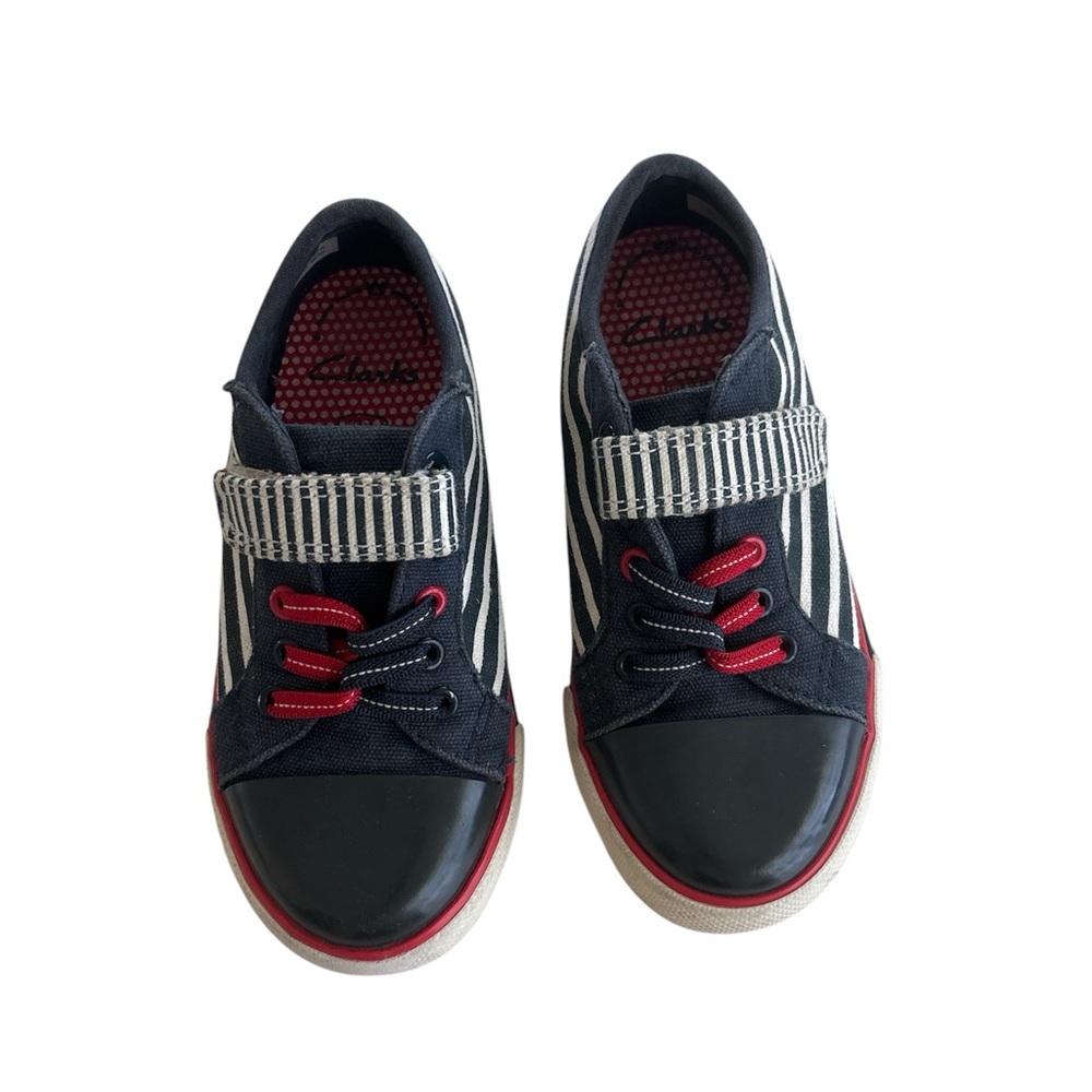 💐Clarks Kids Sneakers - Navy with Red and White Stripes